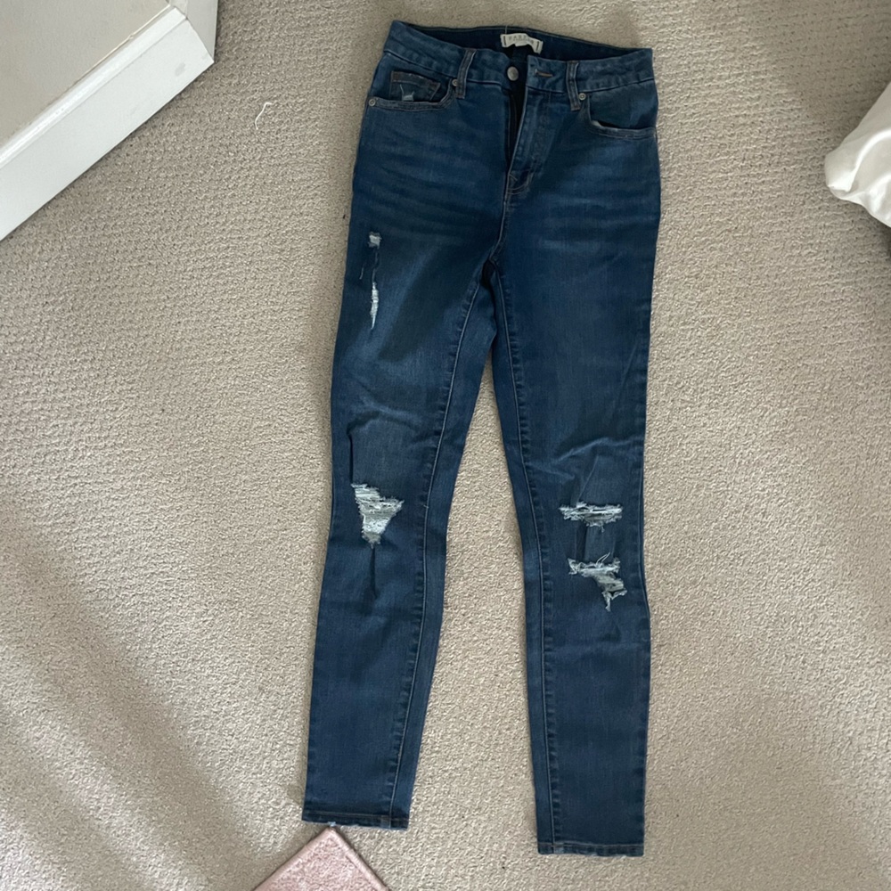 Women’s size 25 high rise skinny jeans